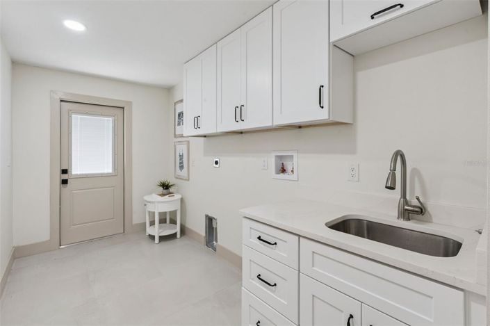 Image No.28-5 Bed House for sale