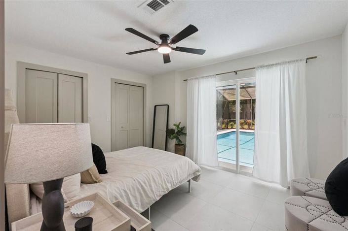 Image No.35-5 Bed House for sale