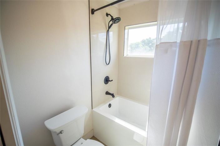 Image No.31-5 Bed House for sale