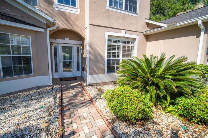 Image No.9-5 Bed House for sale