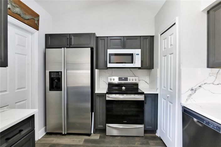 Image No.7-4 Bed House for sale