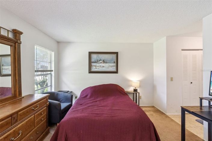 Image No.19-3 Bed House for sale