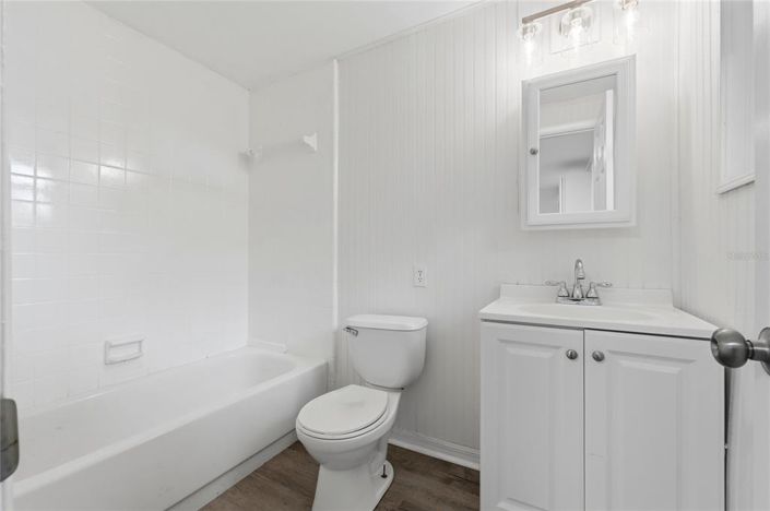Image No.38-4 Bed House for sale