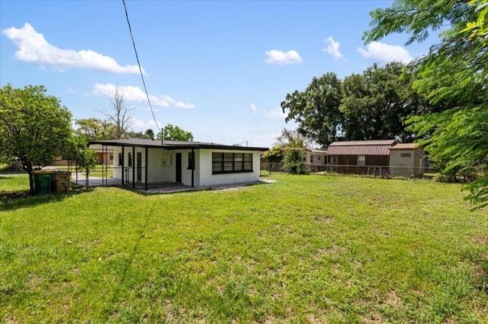 Image No.17-3 Bed House for sale