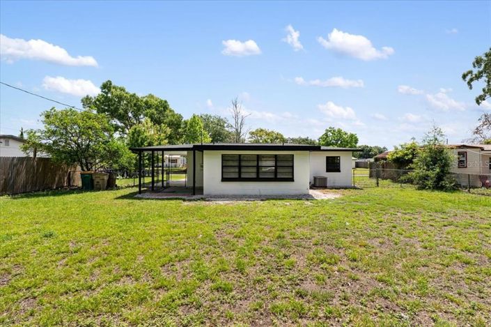 Image No.18-3 Bed House for sale