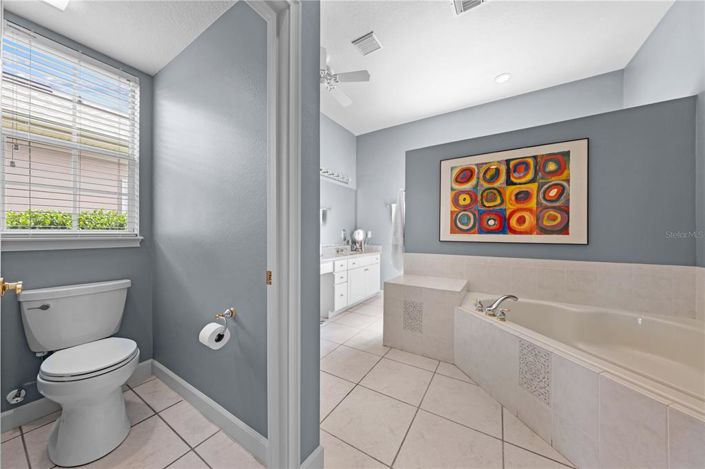 Image No.18-3 Bed House for sale
