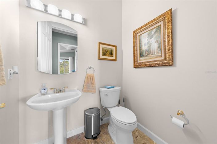Image No.20-3 Bed House for sale