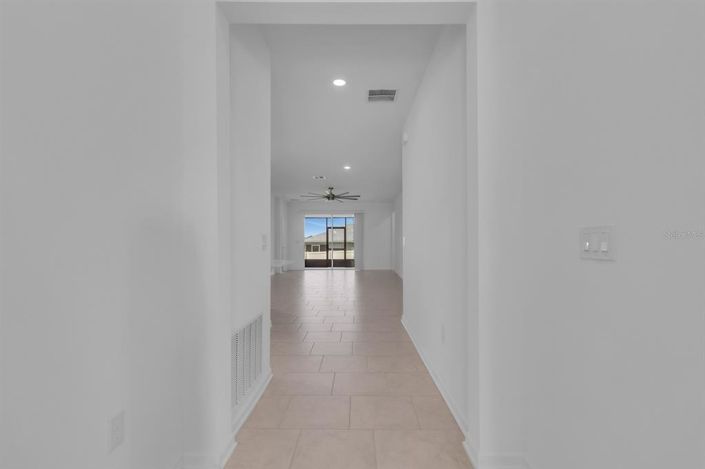 Image No.33-4 Bed House for sale
