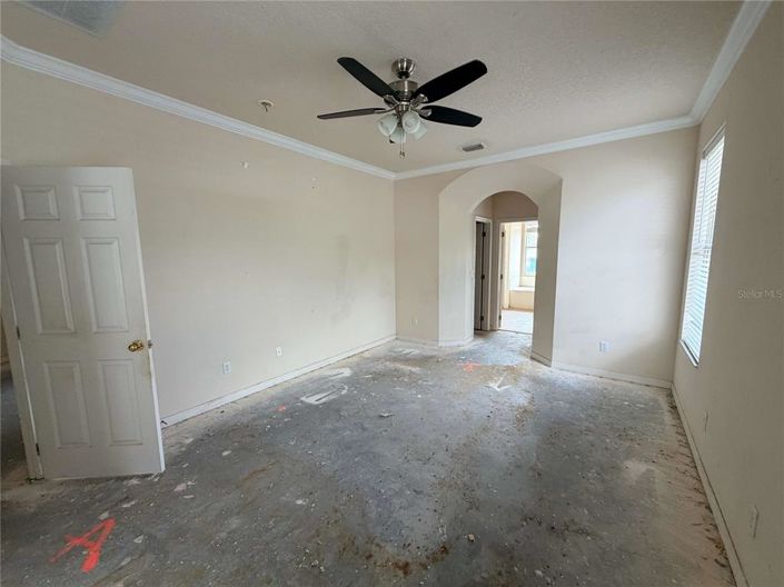 Image No.11-4 Bed House for sale