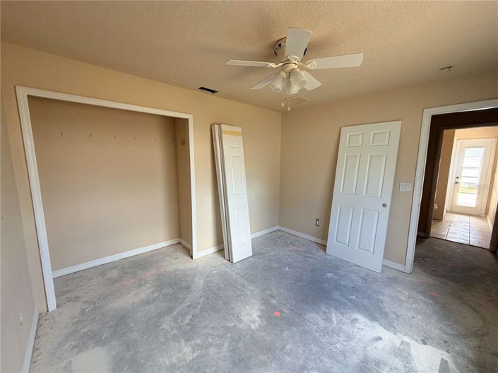 Image No.17-4 Bed House for sale