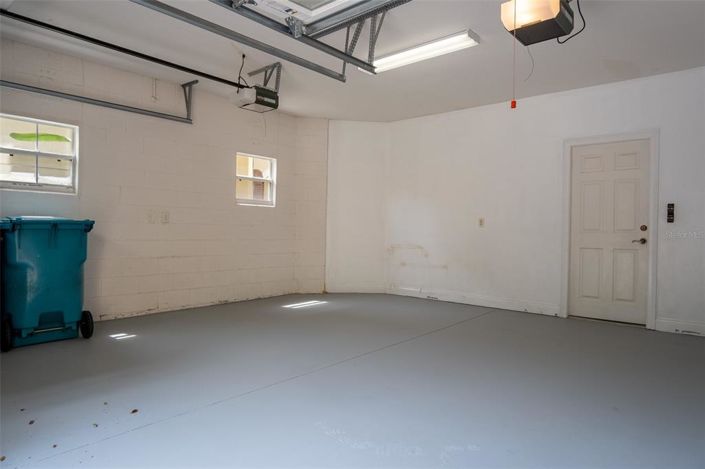 Image No.19-3 Bed Townhouse for sale