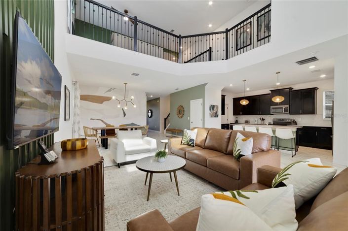 Image No.2-5 Bed House for sale