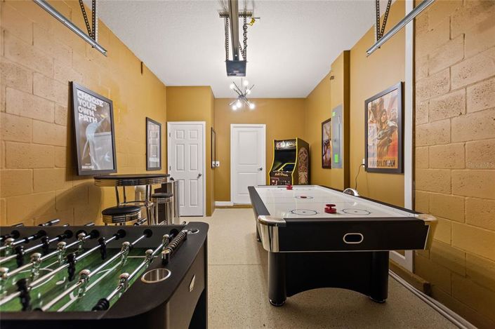 Image No.30-5 Bed House for sale