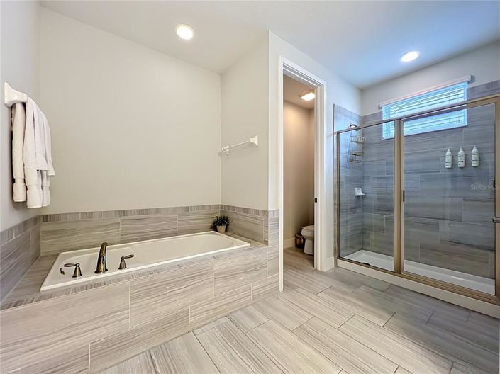 Image No.22-5 Bed House for sale