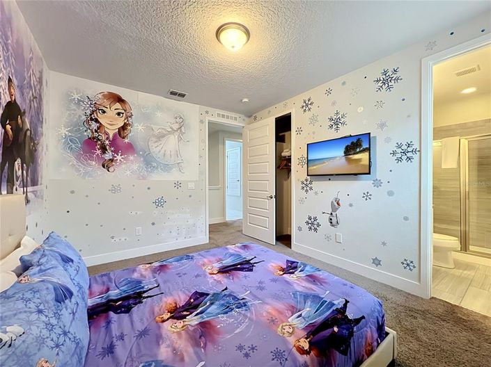 Image No.24-5 Bed House for sale