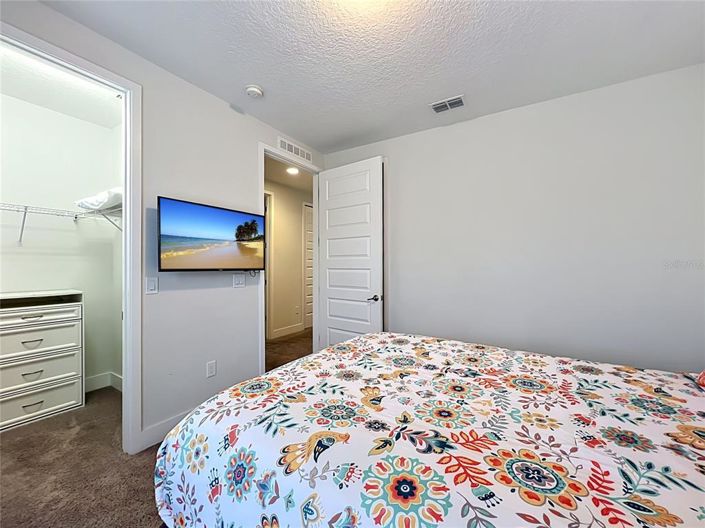 Image No.30-5 Bed House for sale