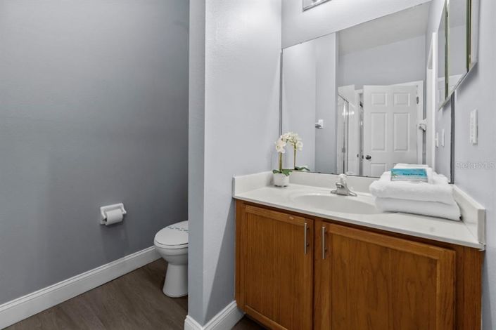Image No.26-5 Bed House for sale
