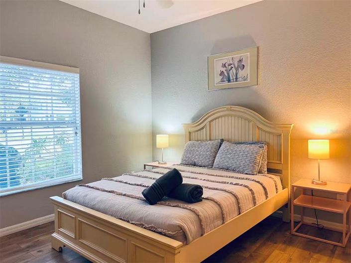 Image No.9-5 Bed Townhouse for sale