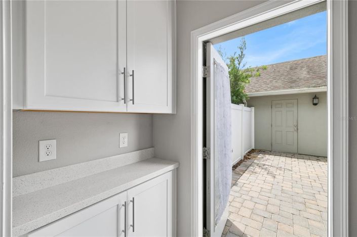 Image No.28-3 Bed Townhouse for sale