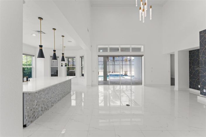Image No.18-5 Bed House for sale