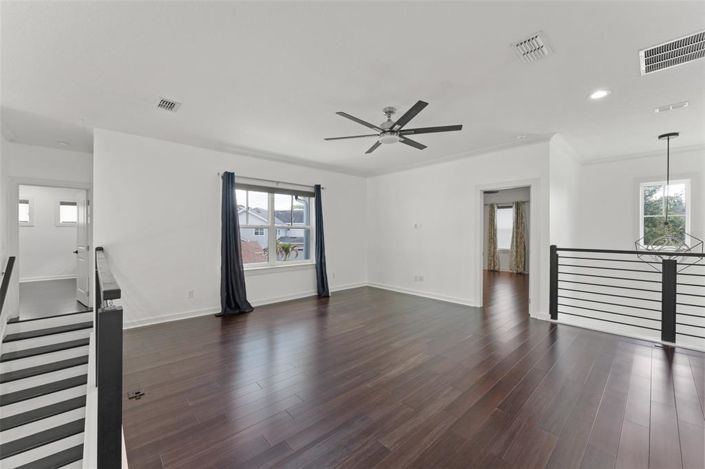 Image No.28-5 Bed House for sale