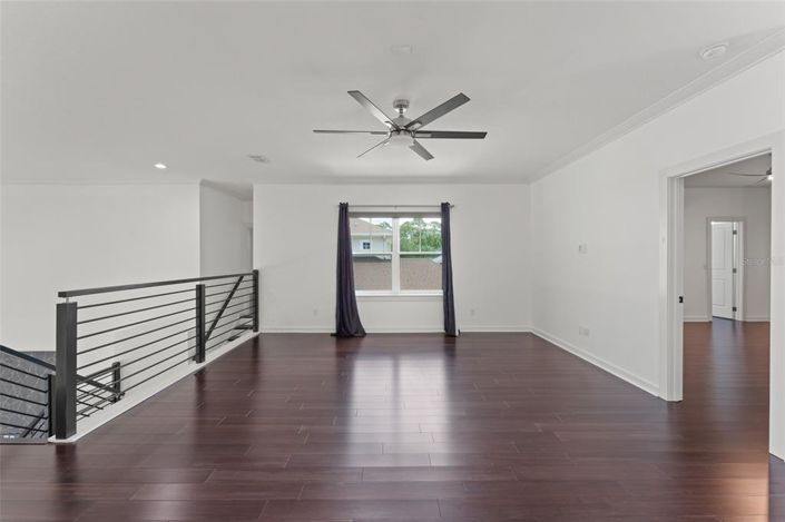 Image No.29-5 Bed House for sale
