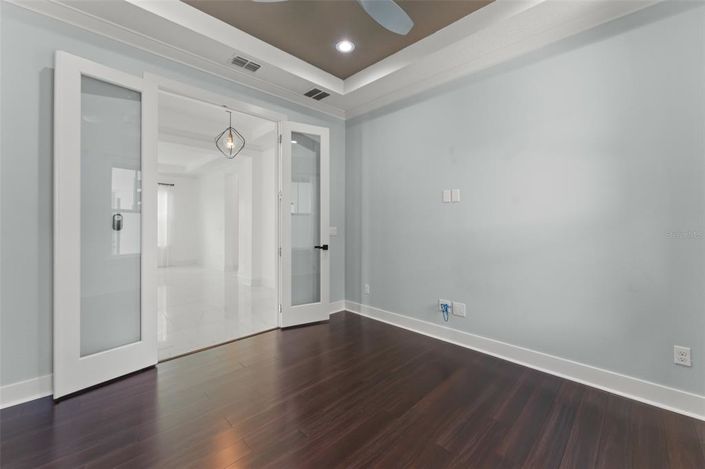 Image No.35-5 Bed House for sale