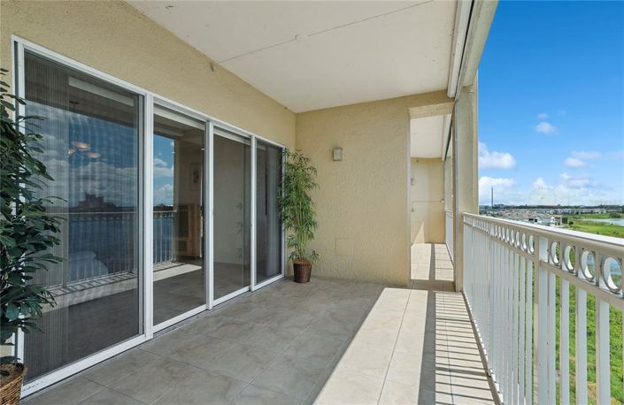 Image No.58-4 Bed Apartment for sale