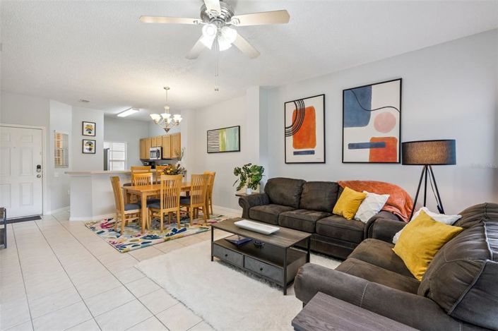 Image No.8-3 Bed Townhouse for sale