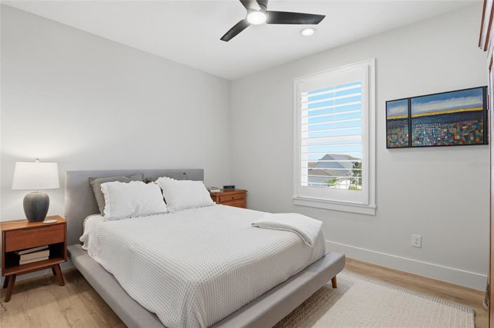 Image No.42-6 Bed House for sale