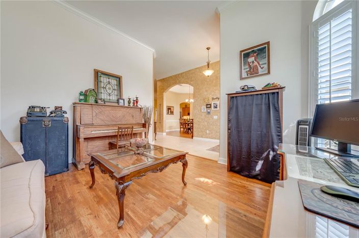 Image No.20-4 Bed House for sale