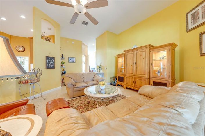 Image No.32-4 Bed House for sale