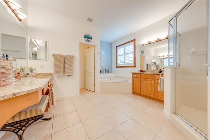 Image No.4-4 Bed House for sale