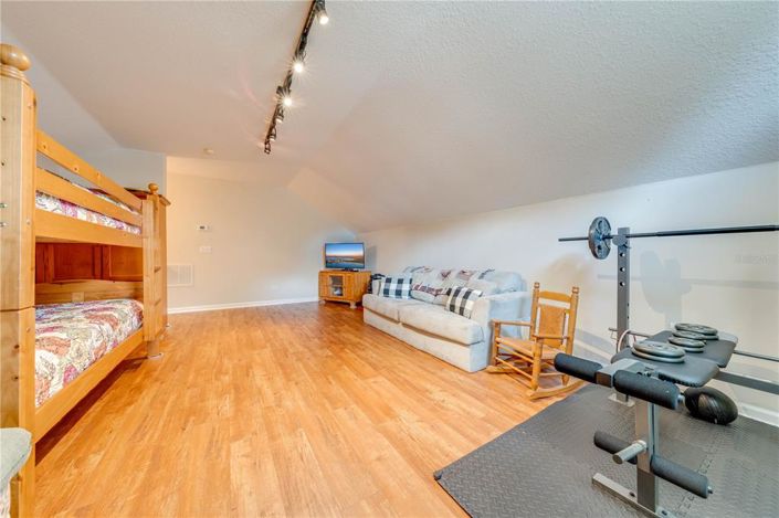Image No.42-4 Bed House for sale