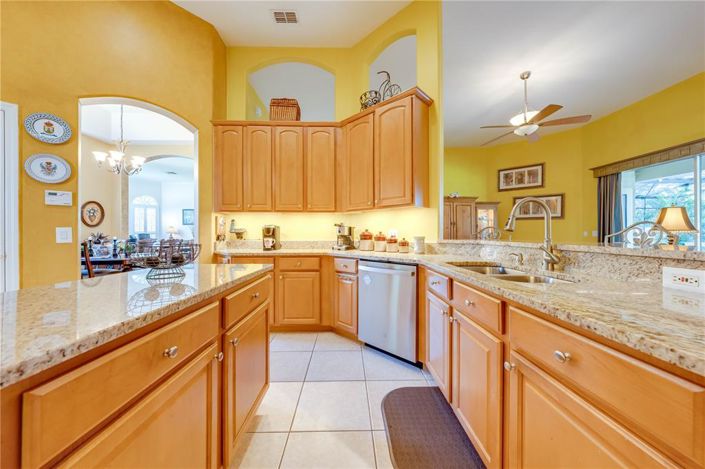 Image No.48-4 Bed House for sale