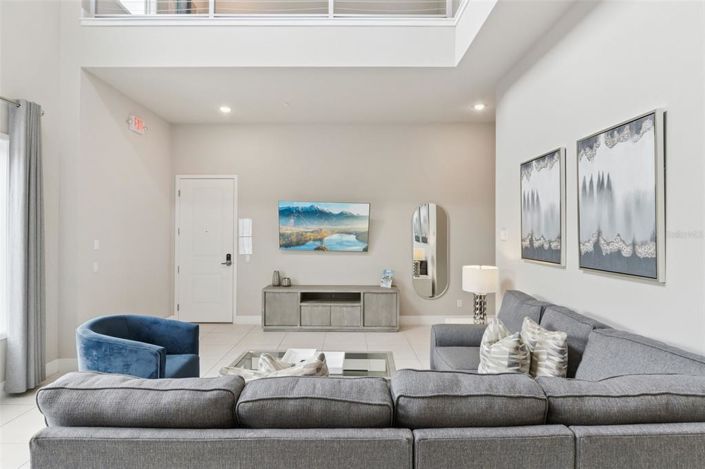 Image No.5-5 Bed Townhouse for sale