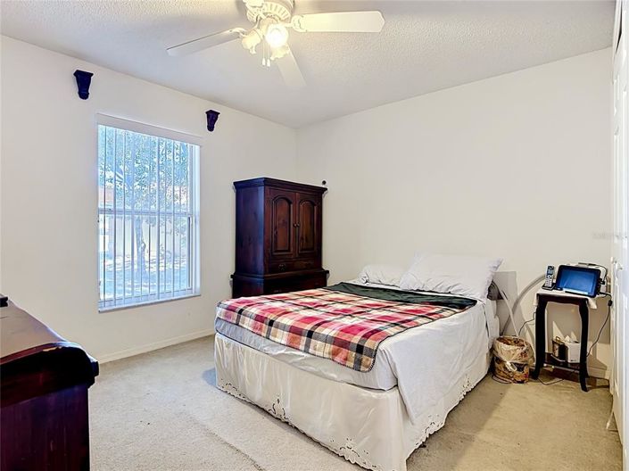 Image No.21-3 Bed House for sale