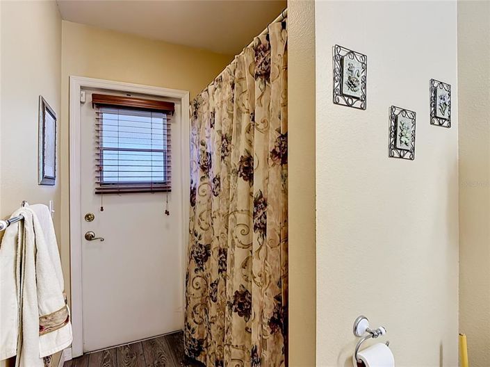 Image No.28-3 Bed House for sale