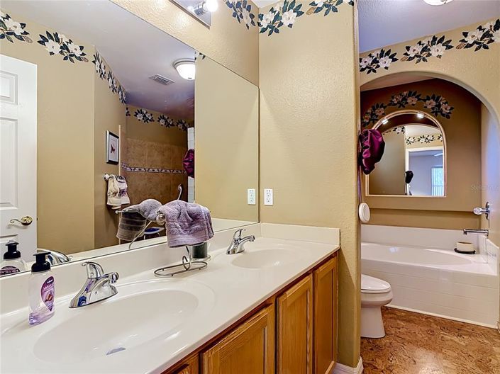 Image No.32-3 Bed House for sale