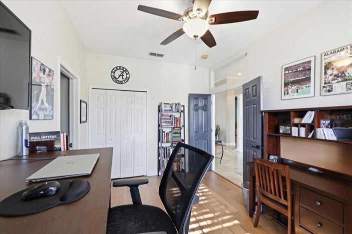Image No.25-5 Bed House for sale