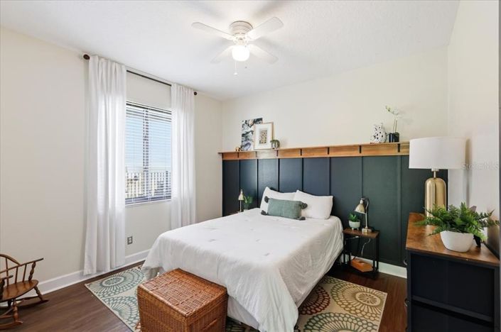 Image No.26-5 Bed House for sale