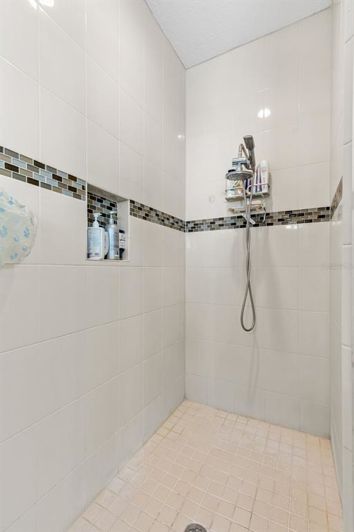Image No.29-4 Bed House for sale