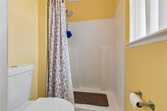 Image No.22-4 Bed House for sale