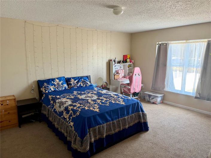 Image No.14-4 Bed House for sale