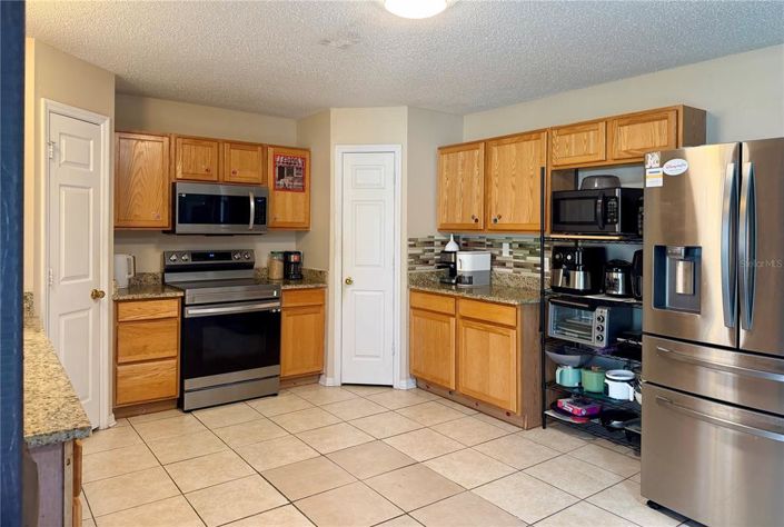 Image No.36-4 Bed House for sale