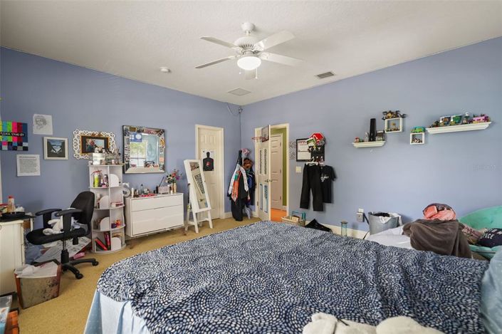 Image No.13-5 Bed House for sale