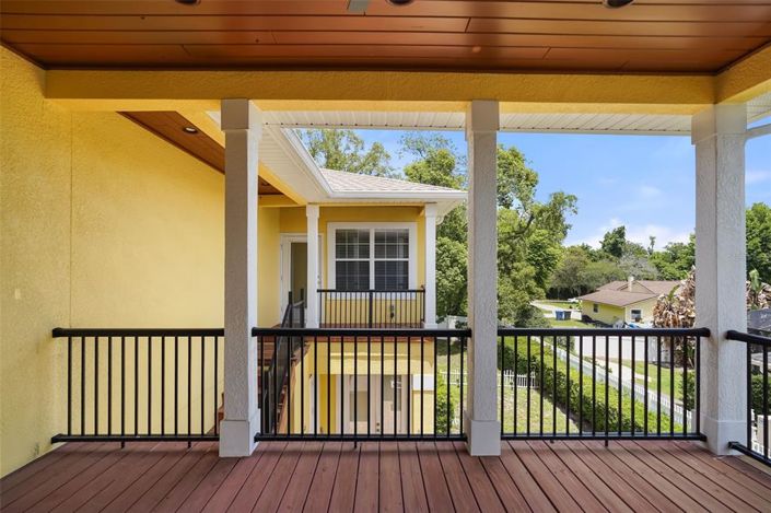 Image No.42-5 Bed House for sale