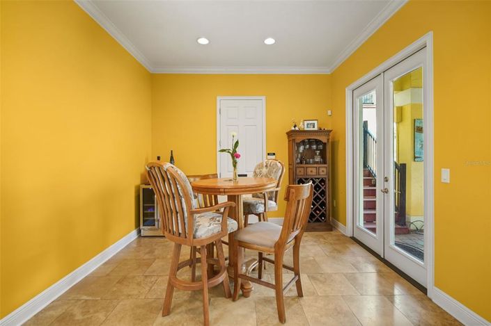 Image No.6-5 Bed House for sale