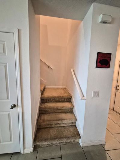 Image No.27-4 Bed Townhouse for sale