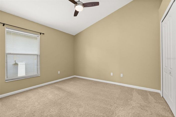 Image No.11-3 Bed House for sale